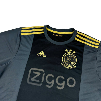 Jersey Adidas Ajax Din Anul 2021