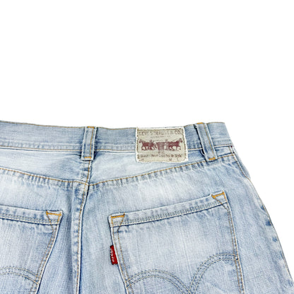 Blugi Levi’s Vintage