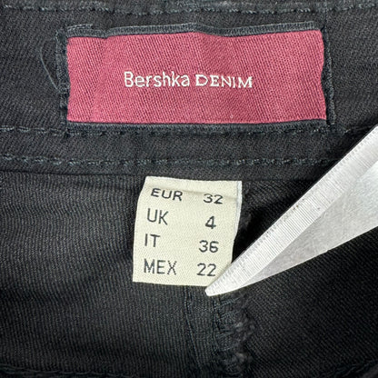 Blugi Bershka Femei