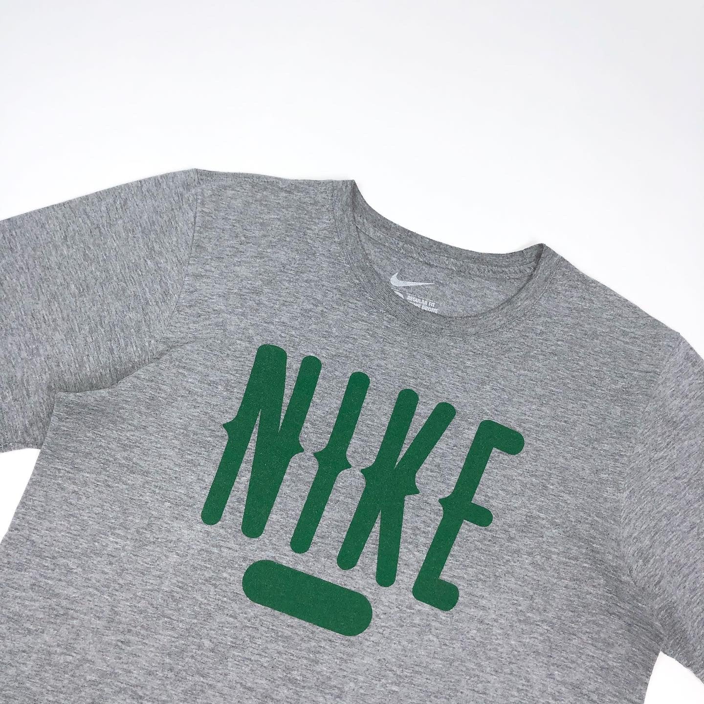 Tricou Nike